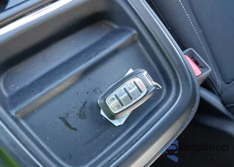 2022 Chrysler Pacifica Touring z USA, uszkodzony, nr VIN 2C4RC1FG0NR123464